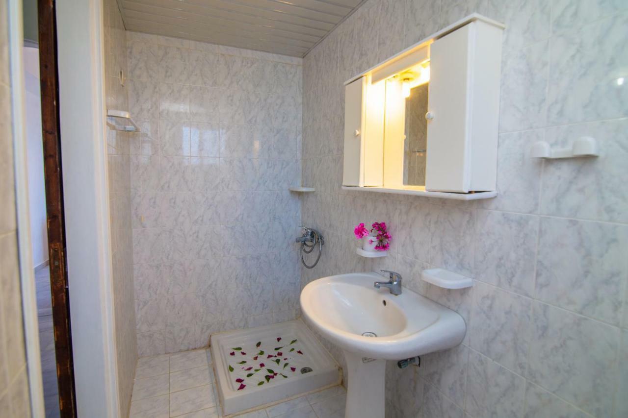 Villa Doris 라가나스 외부 사진